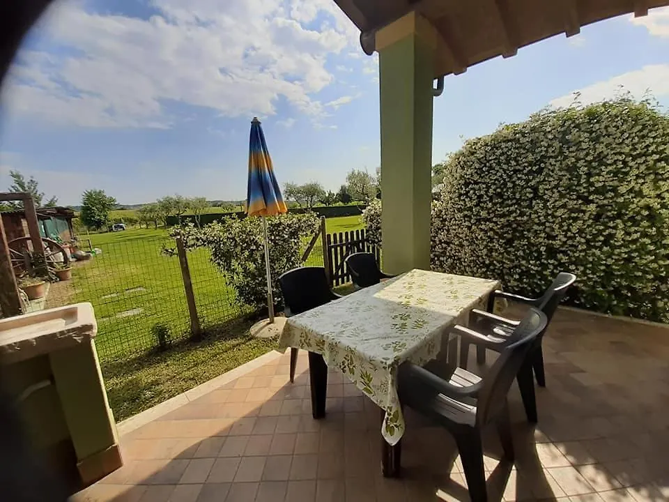 Alojamento de Turismo Rural Agriturismo Lizzarola Peschiera del Garda Itália