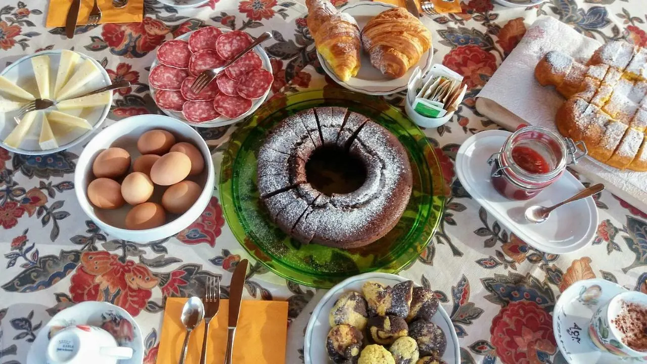 Alojamento de Turismo Rural Agriturismo Lizzarola Peschiera del Garda